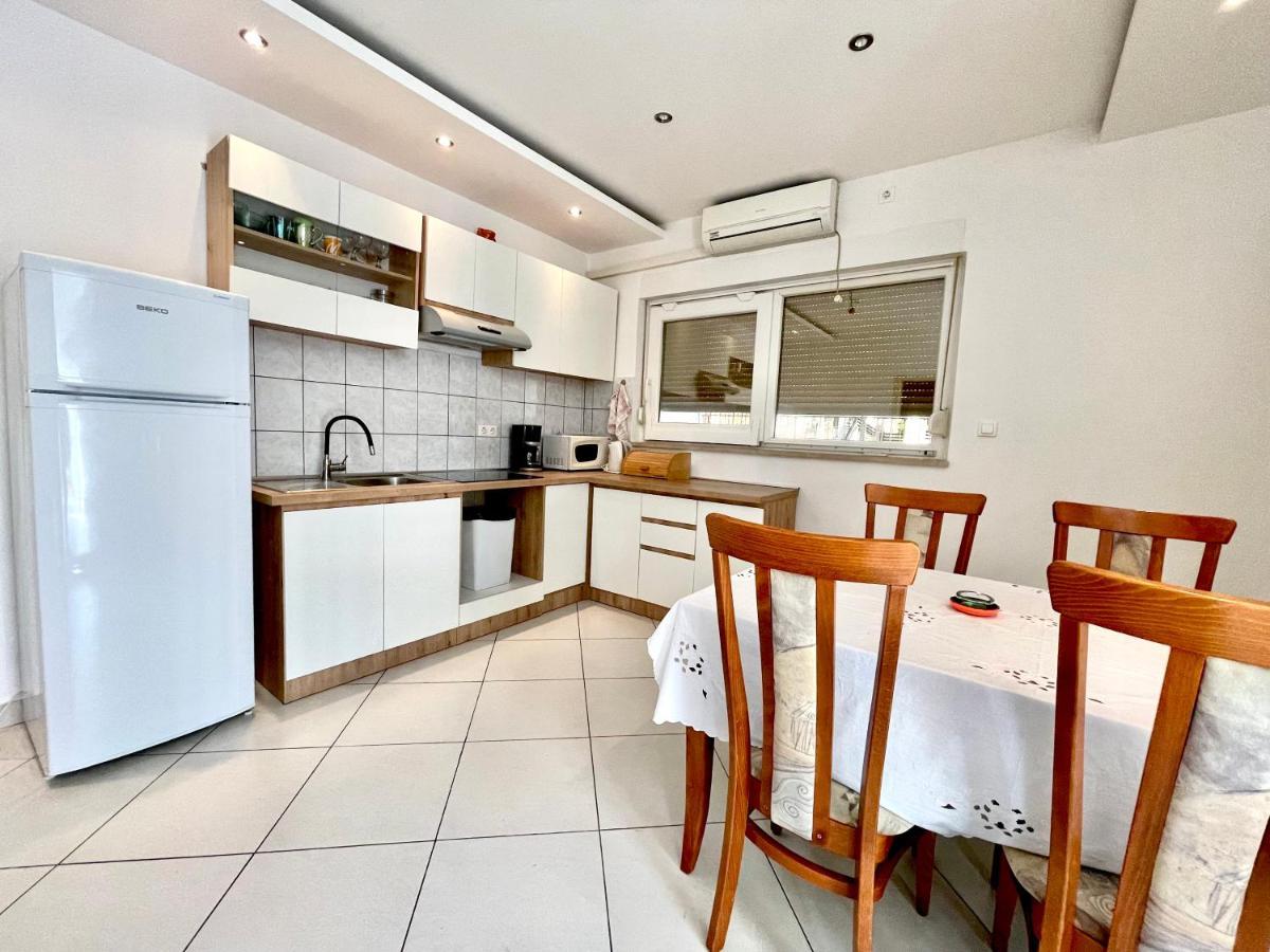 Apartman Lovre 扎达尔 外观 照片
