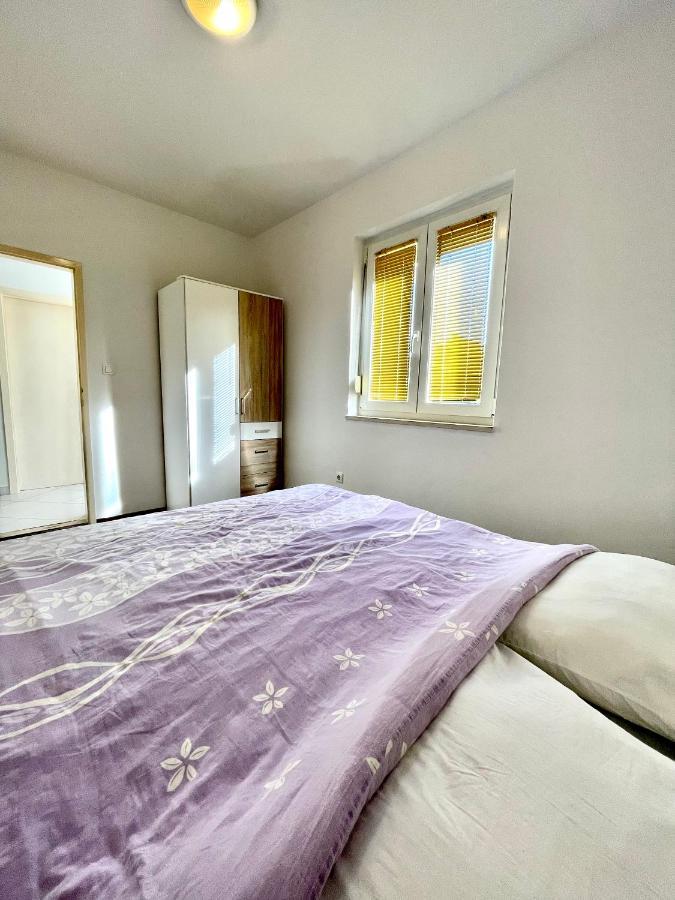 Apartman Lovre 扎达尔 外观 照片